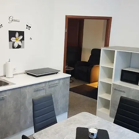 Ferienwohnung Seligenporten 아파트 *